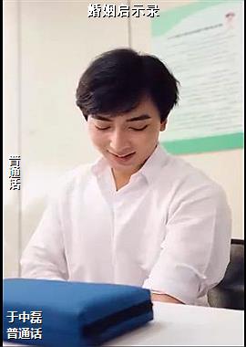 ���ߣ������ɫ����ĺ�ɫ��ͷ��