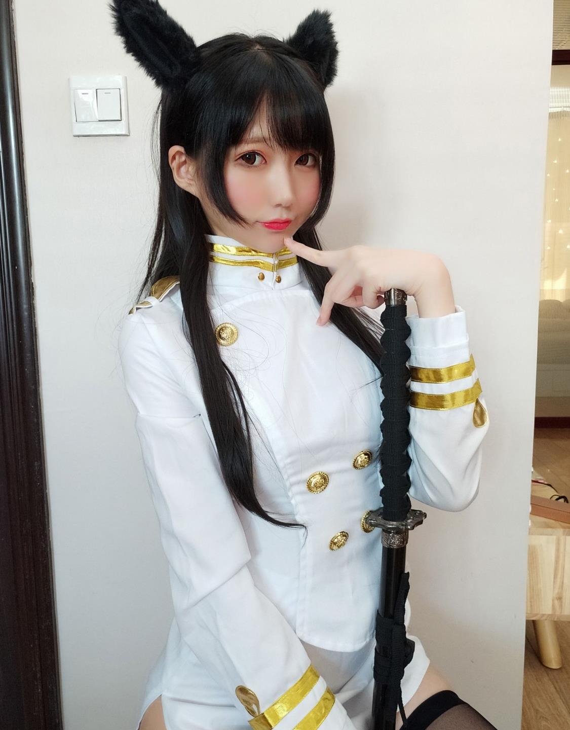 ���ߣ���ɫ��ɫӣ���㣩ͷ��