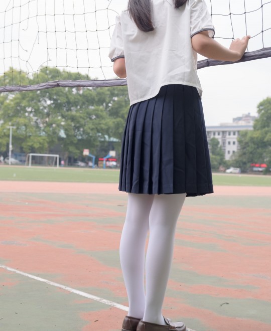 ���ߣ������ƶˣ�ͷ��