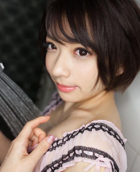 ���ߣ�ѩ�������ģ�ͷ��