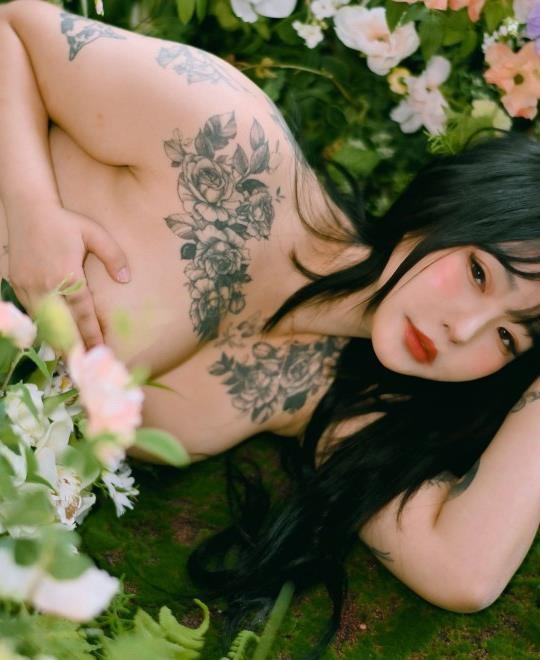 ����ʢ������Ůҵ������Ⱥ��Ƶ